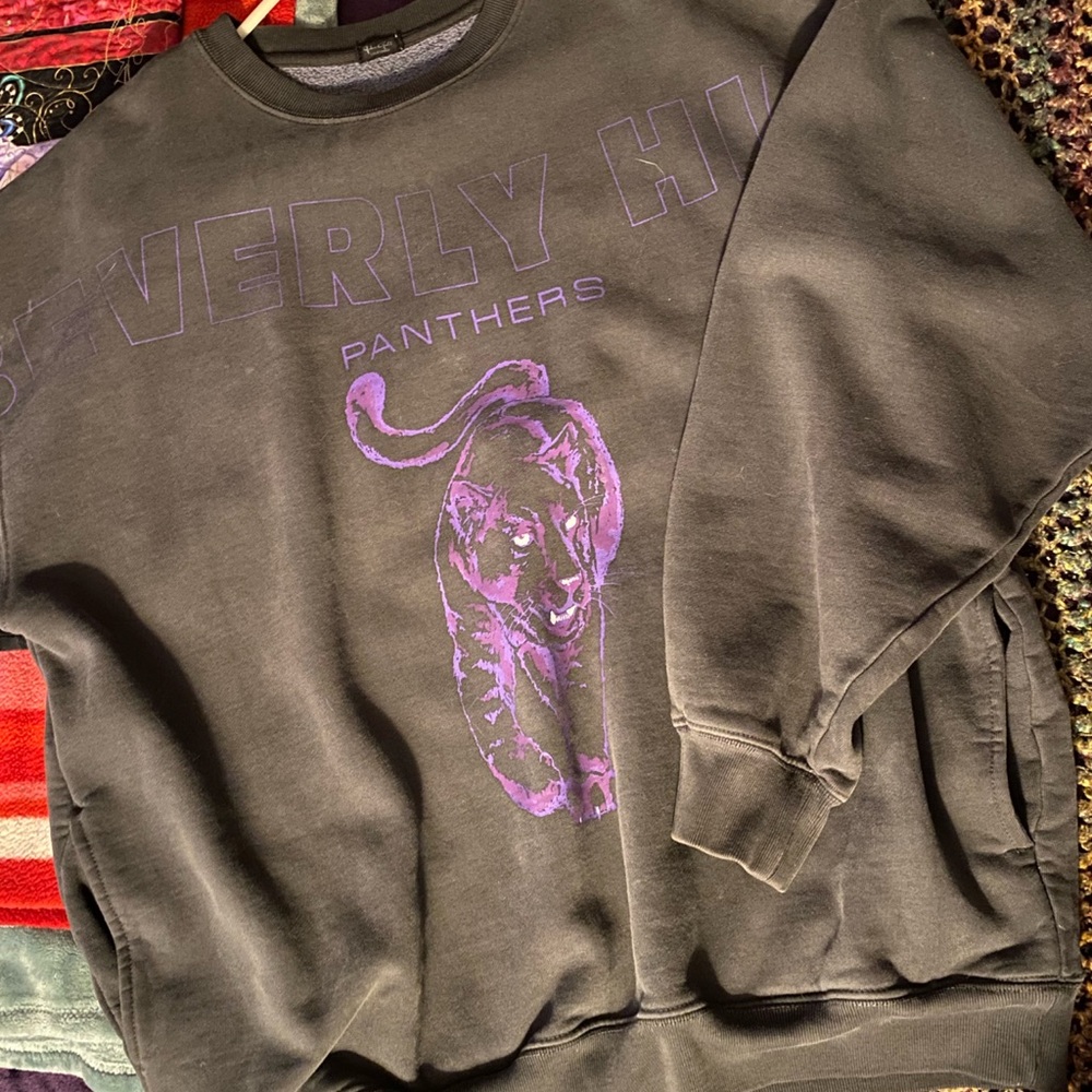 Brandy Melville Oversized Erica Crewneck Sweatshirt Beverly Hills Panther